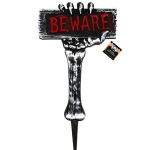 21” BEWARE sign Halloween creepy yard decoration